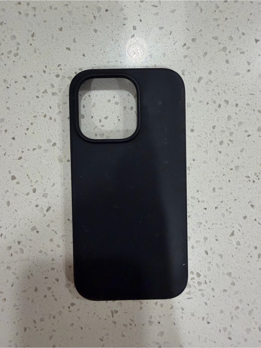 Black Protective Silicone Phone Case - iPhone 14 Pro